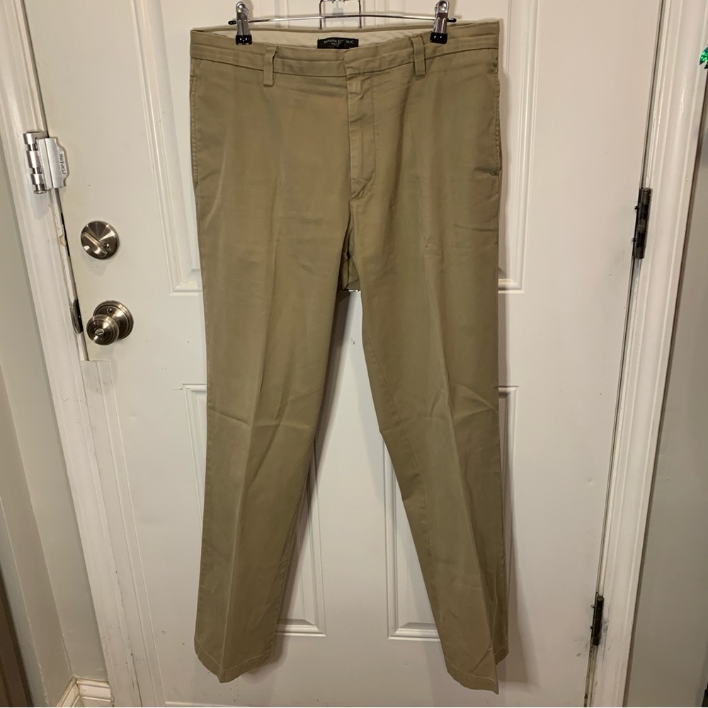 Banana Republic Classic Acorn Tan Chinos Gavin Chino 100% Cotton Trousers Pants